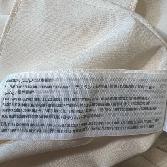 Abercrombie & Fitch NWT Satin Maxi Skirt Fully Lined Size XL Cream Color A-Line - Picture 8 of 12